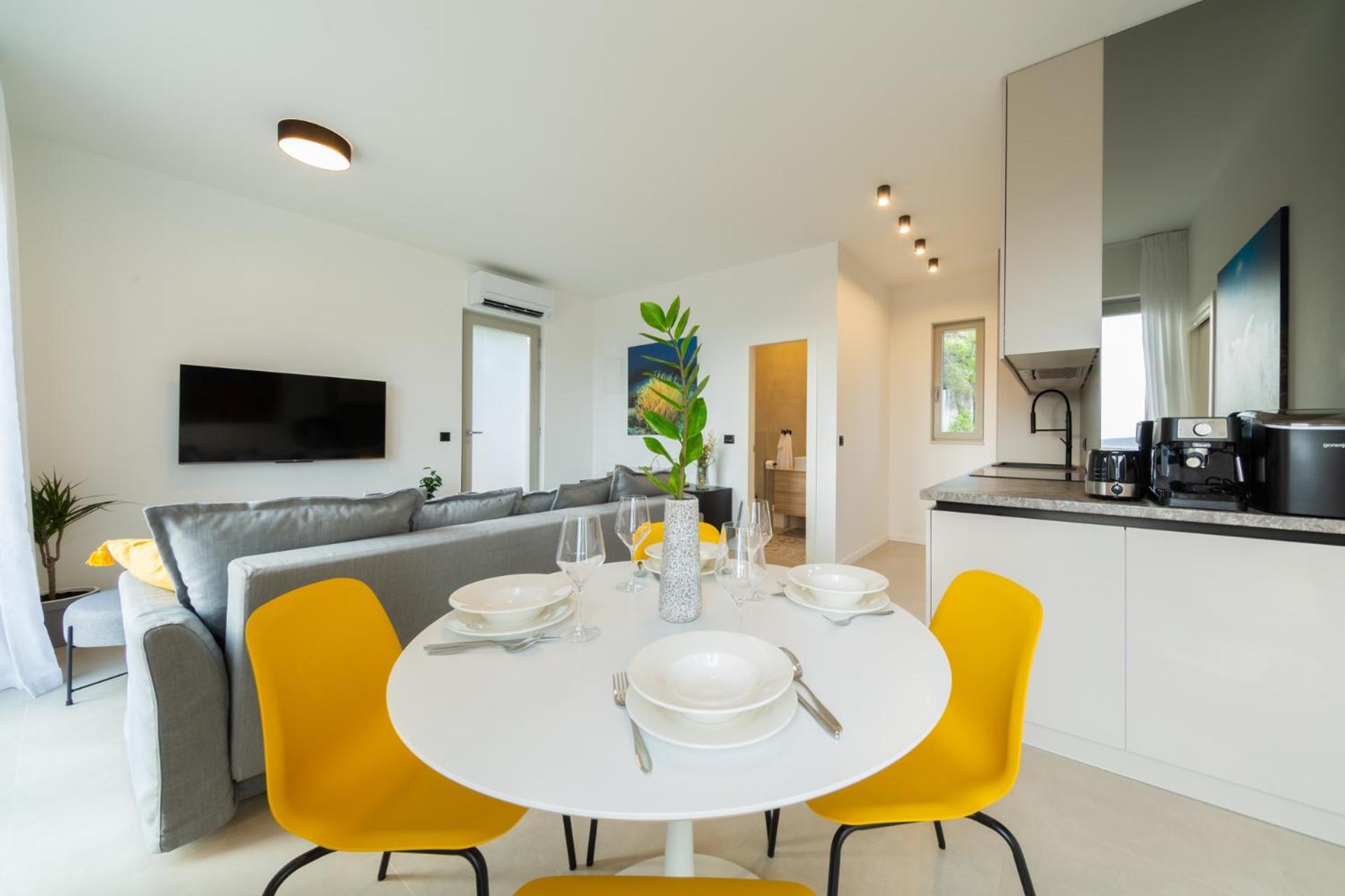 Seaside Elegance Suites 코미자 외부 사진